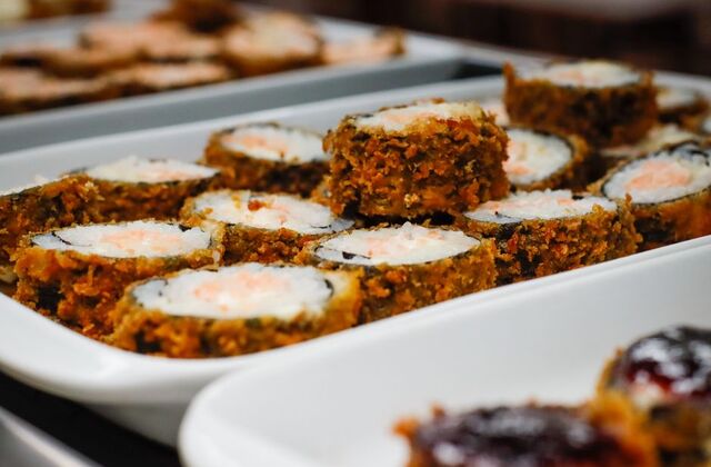 Sushi food